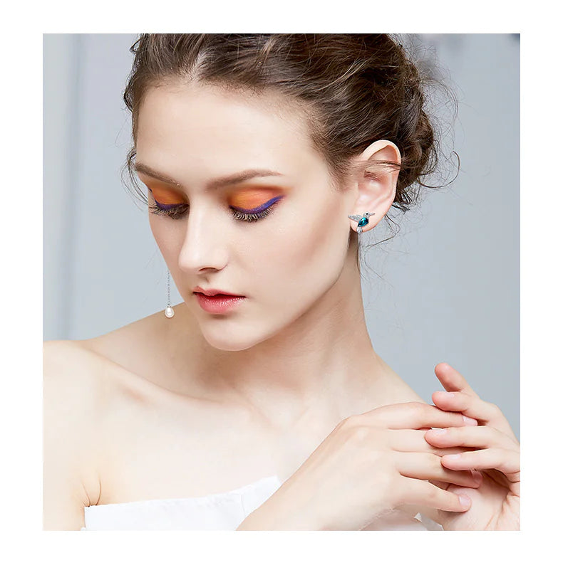 Srebrne kolczyki Feather 925 z kryształem Swarovski.