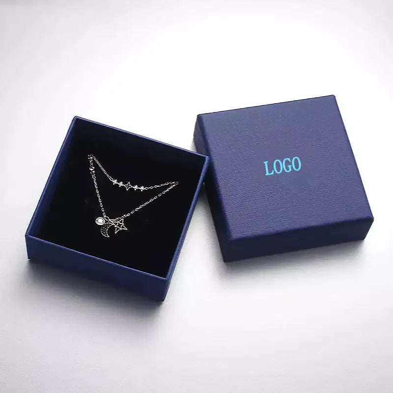 Naszyjnik warstwowy „Star & Moon” z kryształami Swarovski.