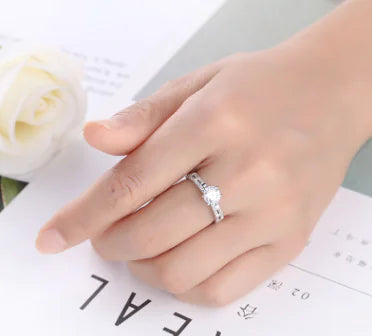 Luksusowy Modny Pierścionek Zaręczynowy dla Kobiet