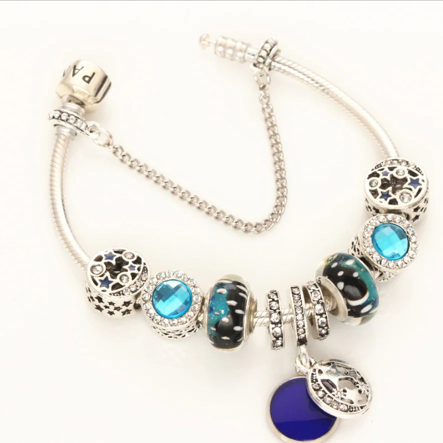 Dreamcatcher Bracelet – Bransoletka w stylu Pandora z gwiezdnym motywem.