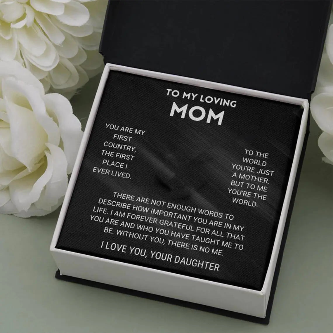 Naszyjnik z wisiorkiem w kształcie serca i koniczyny – symbol wiecznej miłości, idealny na Dzień Matki