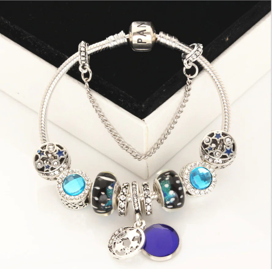 Dreamcatcher Bracelet – Bransoletka w stylu Pandora z gwiezdnym motywem.