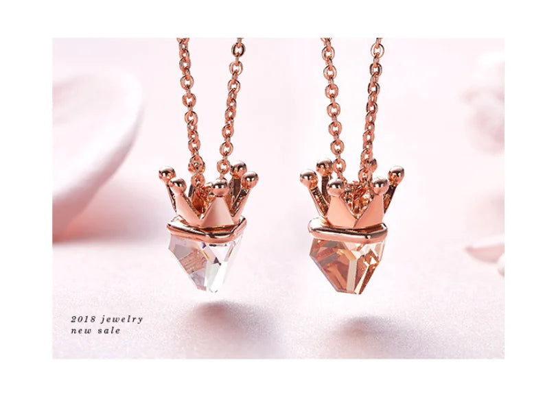 Naszyjnik korona z kryształami Swarovski marki Xideer.